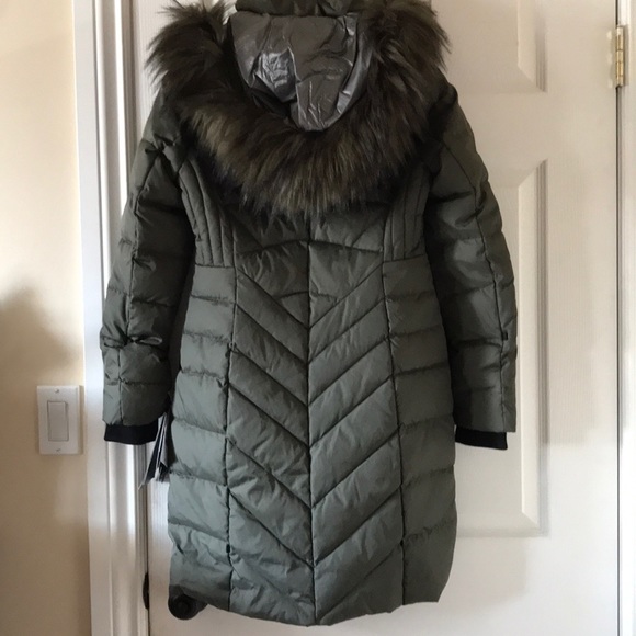 Responsible down certified jacket faux fur trim - Picture 6 of 6